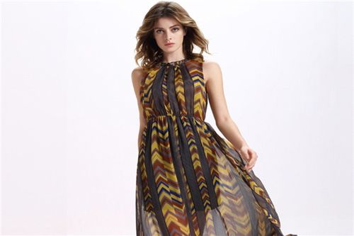 依折服飾加盟優勢